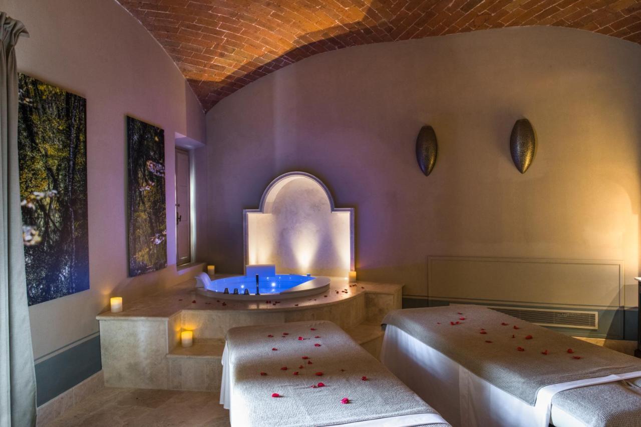Borgo San Felice Hotel Castelnuovo Berardenga Bagian luar foto