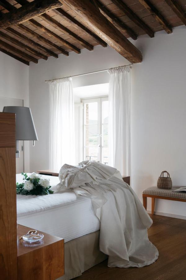 Borgo San Felice Hotel Castelnuovo Berardenga Bagian luar foto