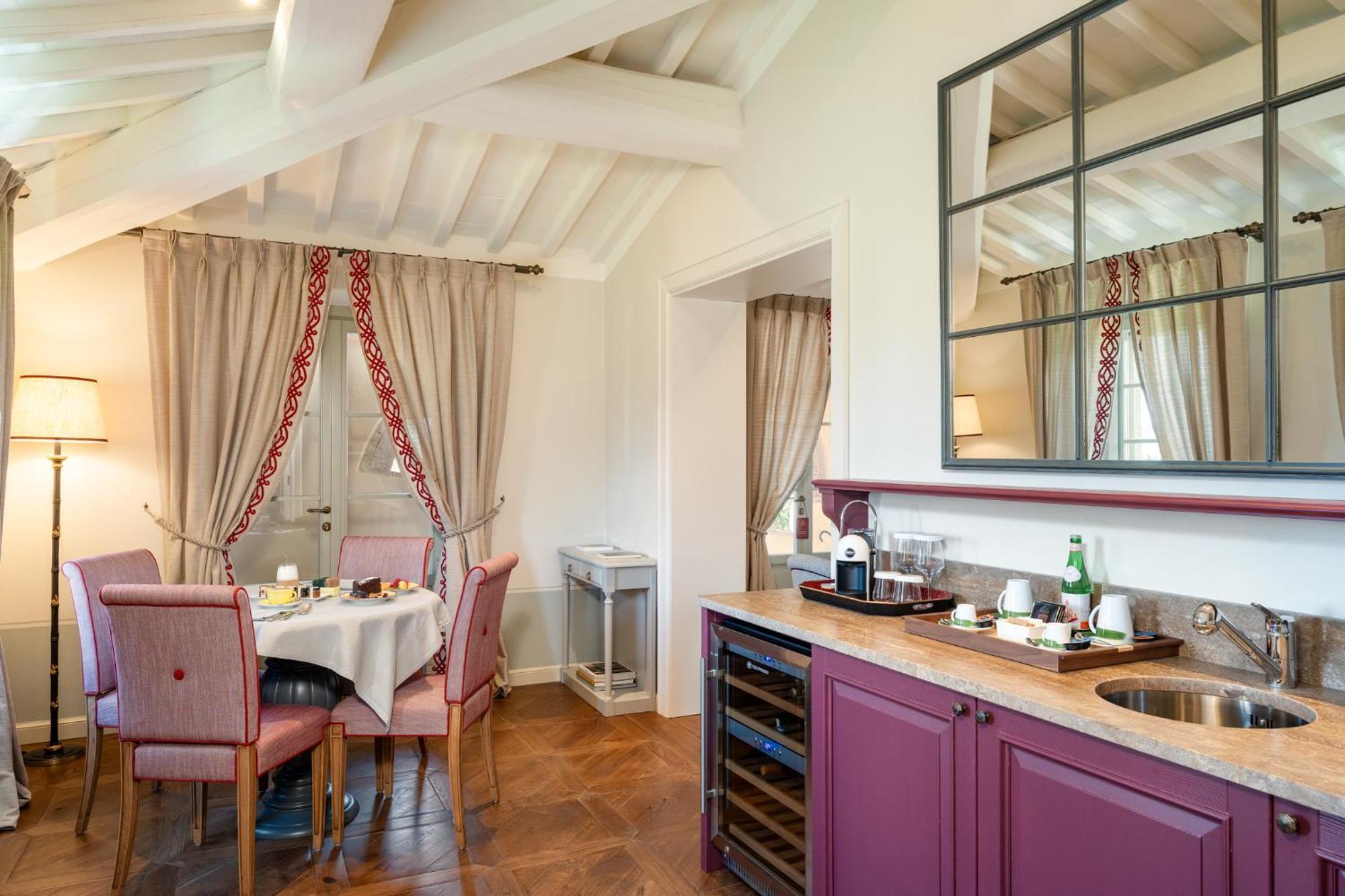 Borgo San Felice Hotel Castelnuovo Berardenga Bagian luar foto